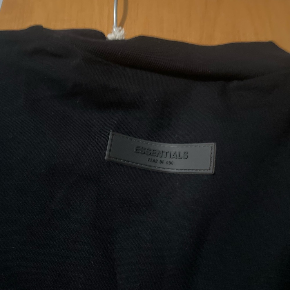 Essential shirt - Picture 5 of 6